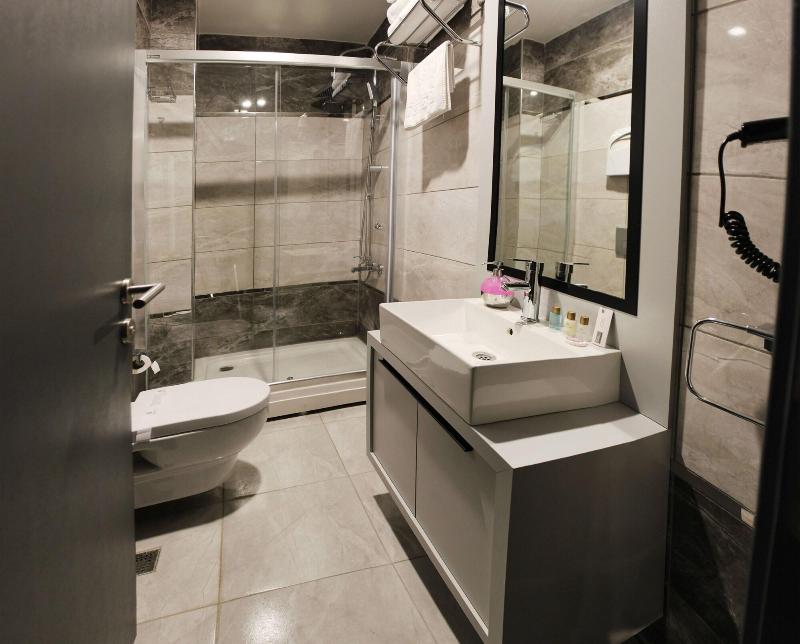 Frt Aa Rla Nes Otel image