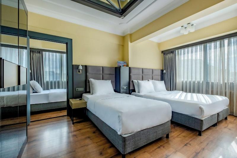 Frt Aa Rla Nes Otel image