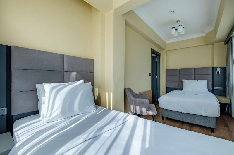Frt Aa Rla Nes Otel image