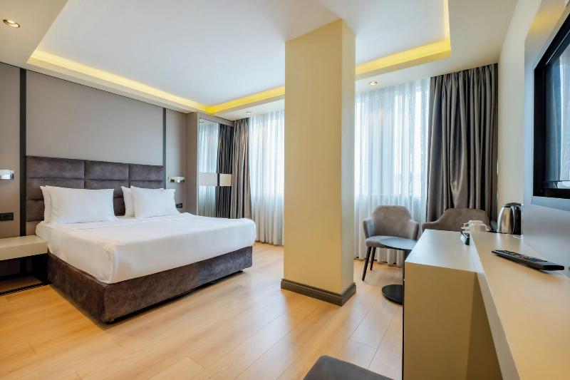 Frt Aa Rla Nes Otel image