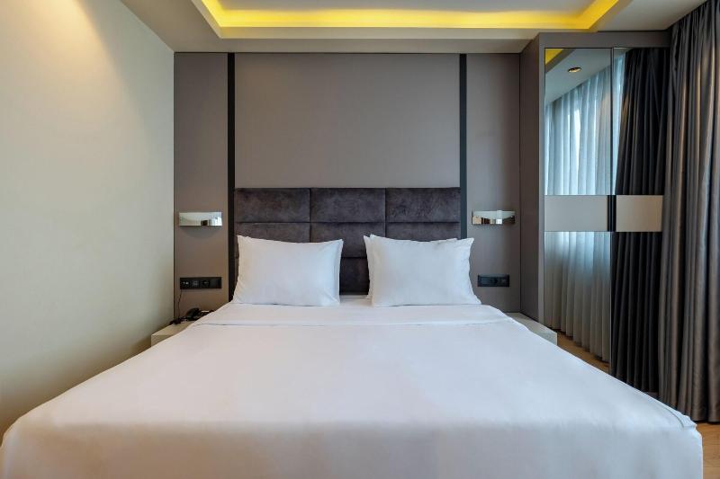 Frt Aa Rla Nes Otel image