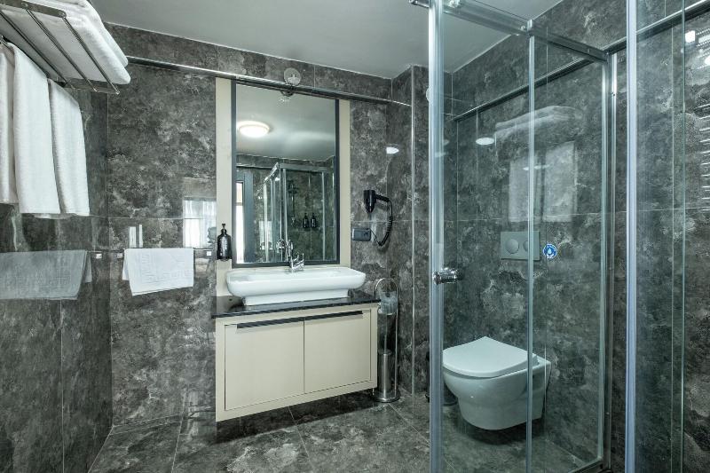 Frt Aa Rla Nes Otel image