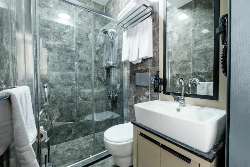 Frt Aa Rla Nes Otel image