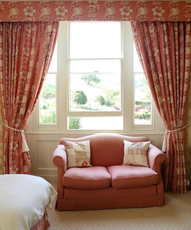 Aylworth Manor image