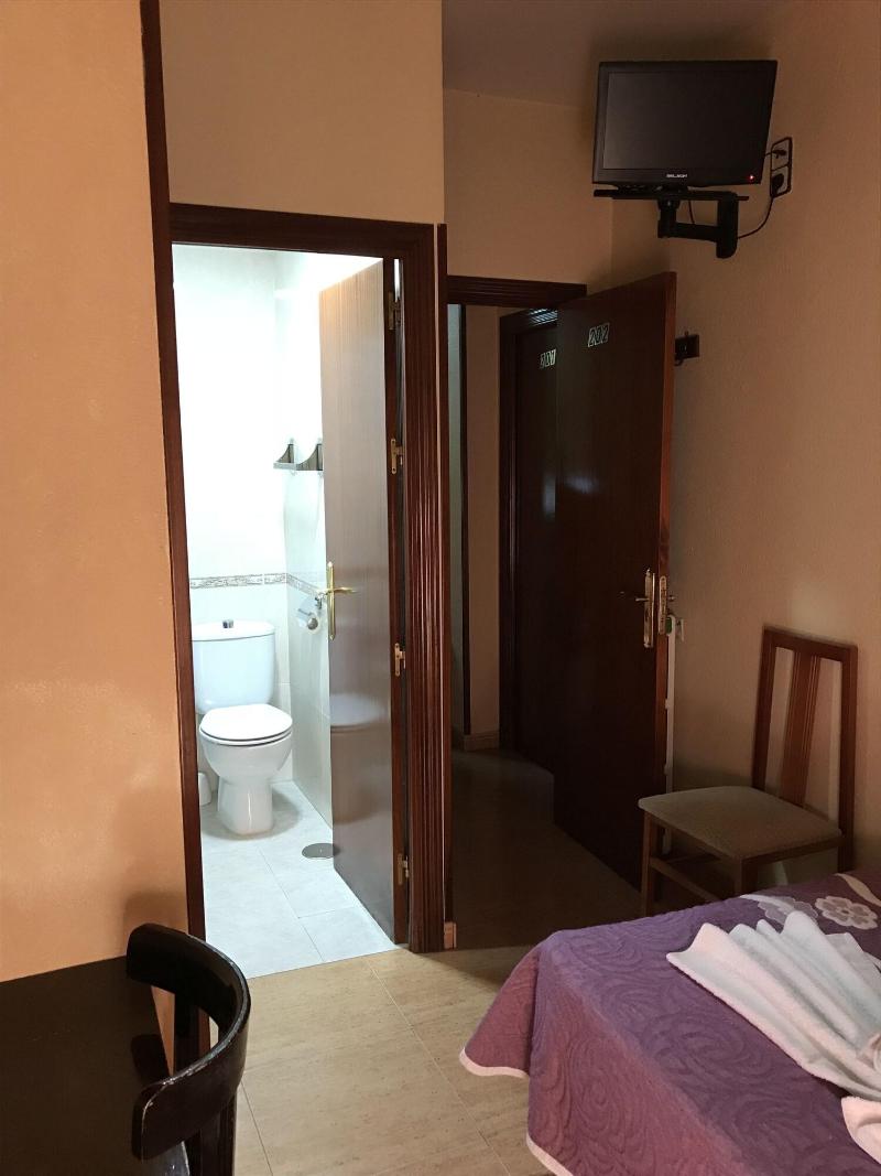 Hostal Internacional image
