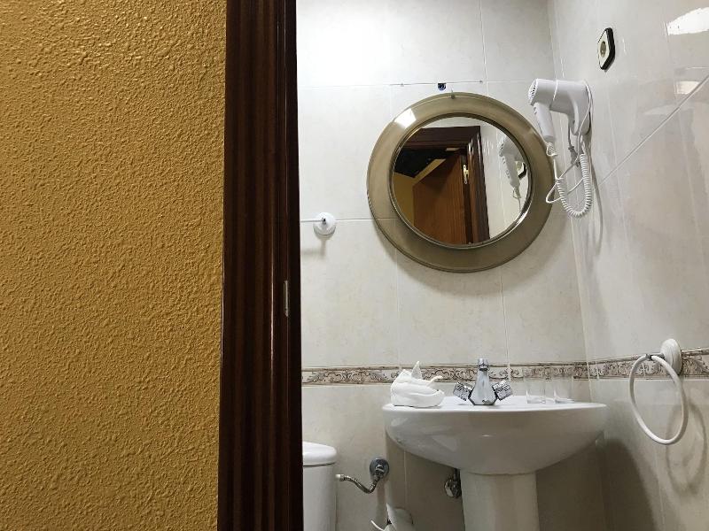 Hostal Internacional image