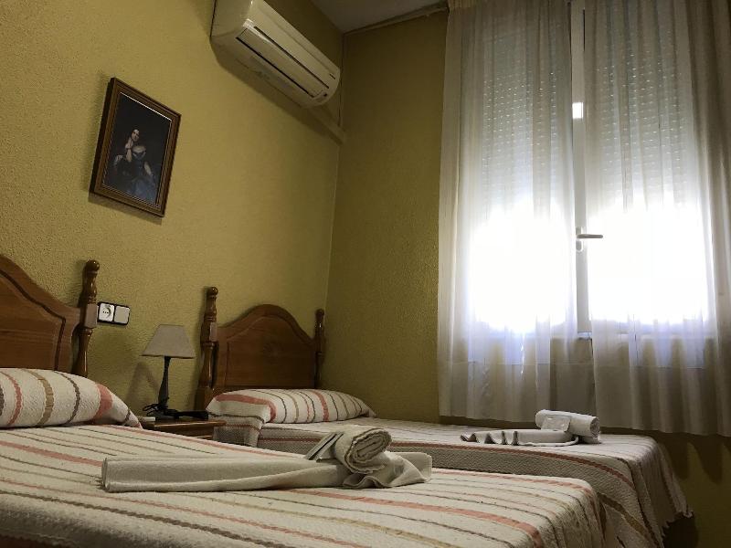 Hostal Internacional image