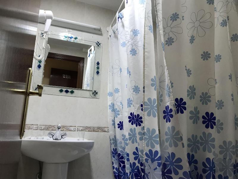 Hostal Internacional image