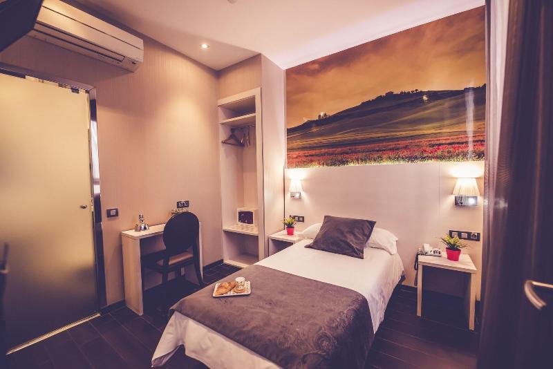 Hostal Prado image
