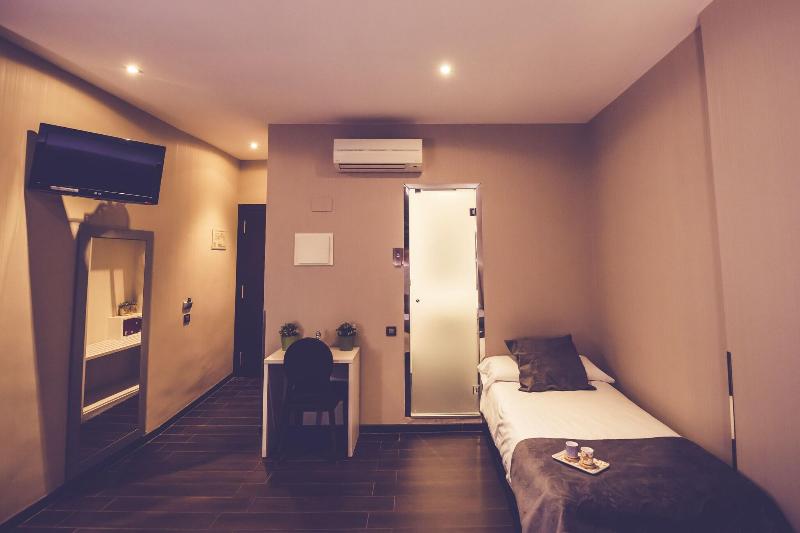 Hostal Prado image