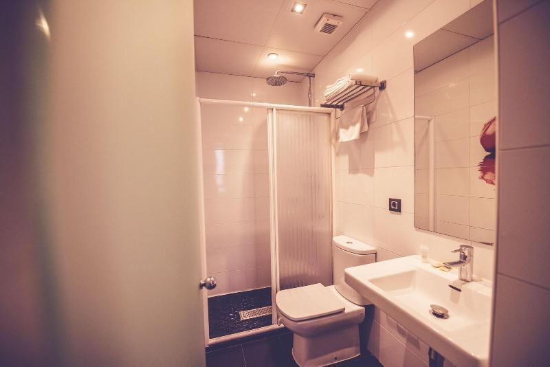 Hostal Prado image