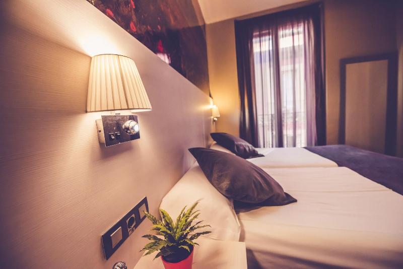Hostal Prado image
