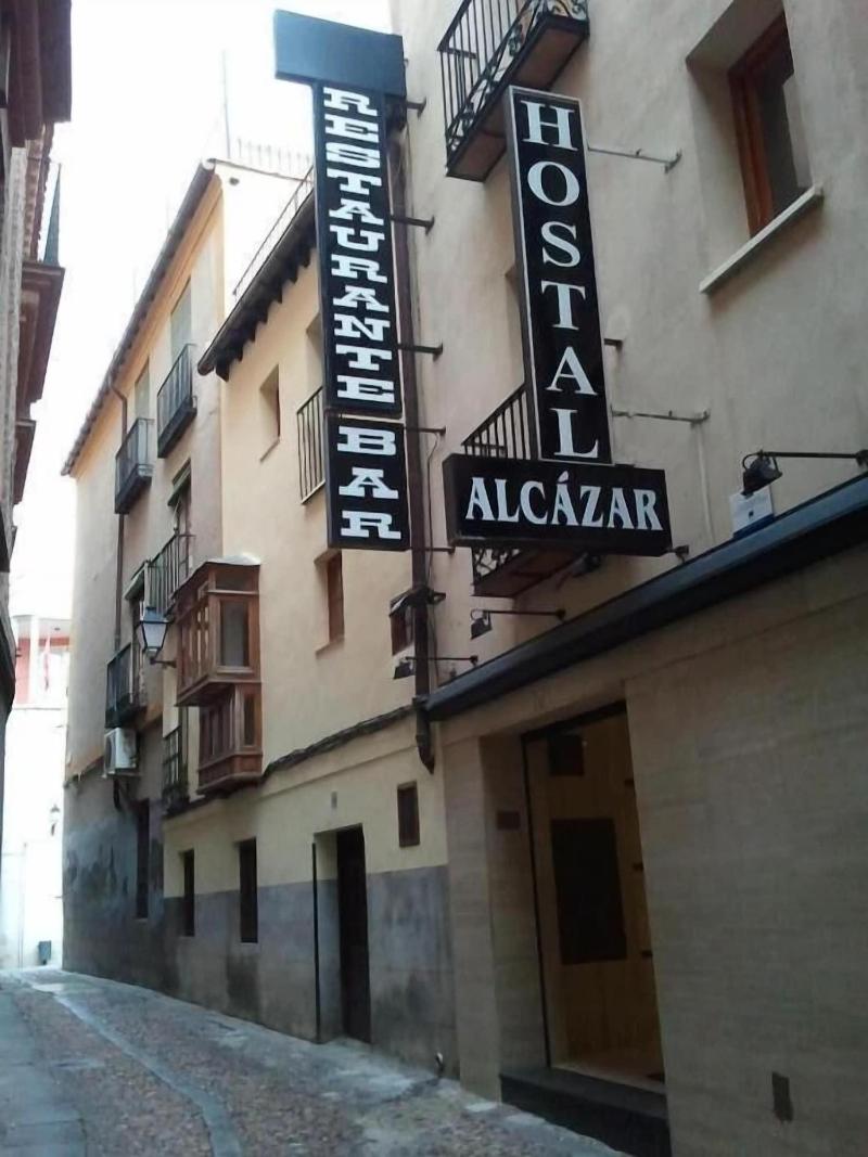 Hostal Alca Zar image
