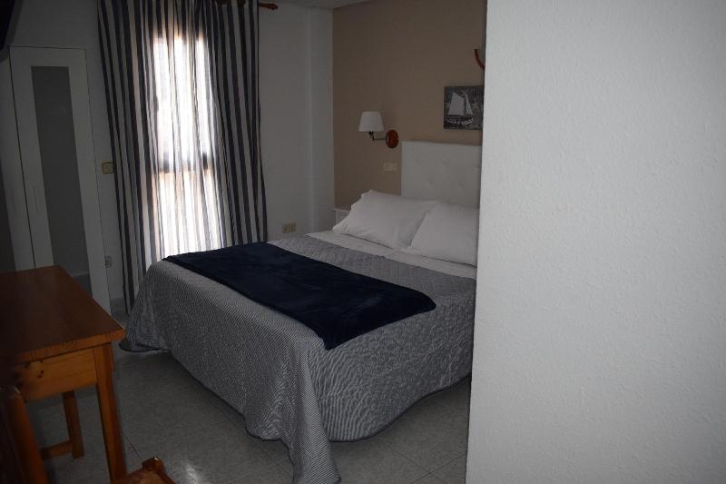 Hostal Alca Zar image