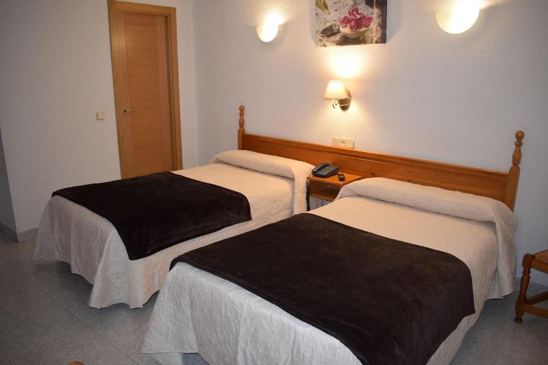 Hostal Alca Zar image