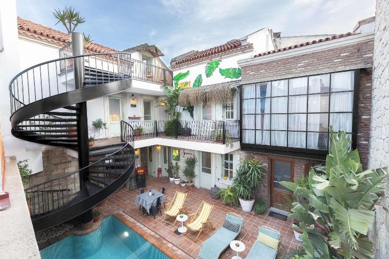 Hotel Pop Alacati image
