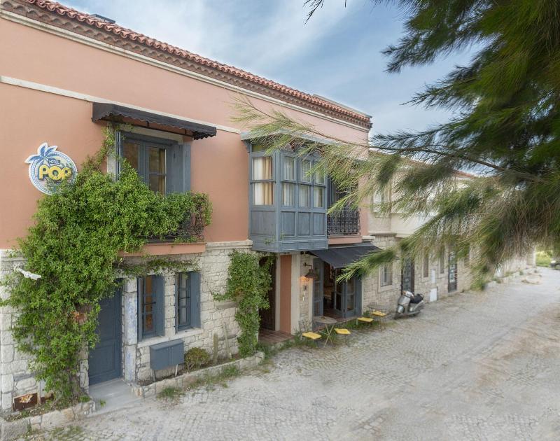 Hotel Pop Alacati image