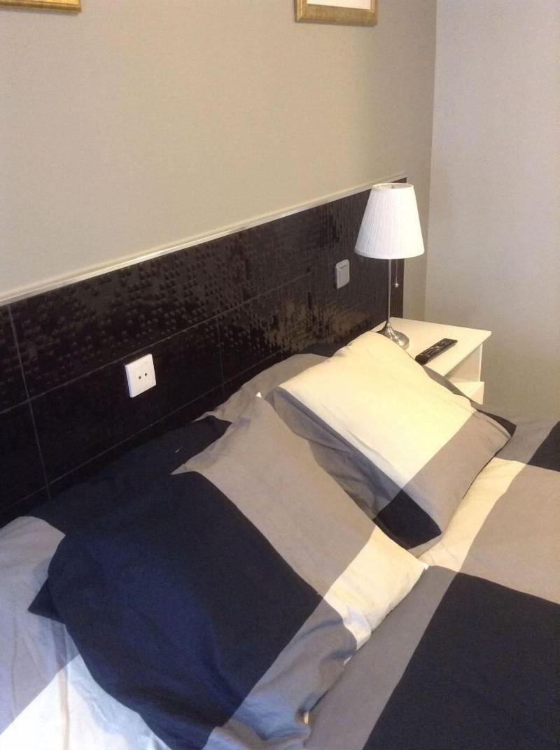 Hostal Vintage Santander image