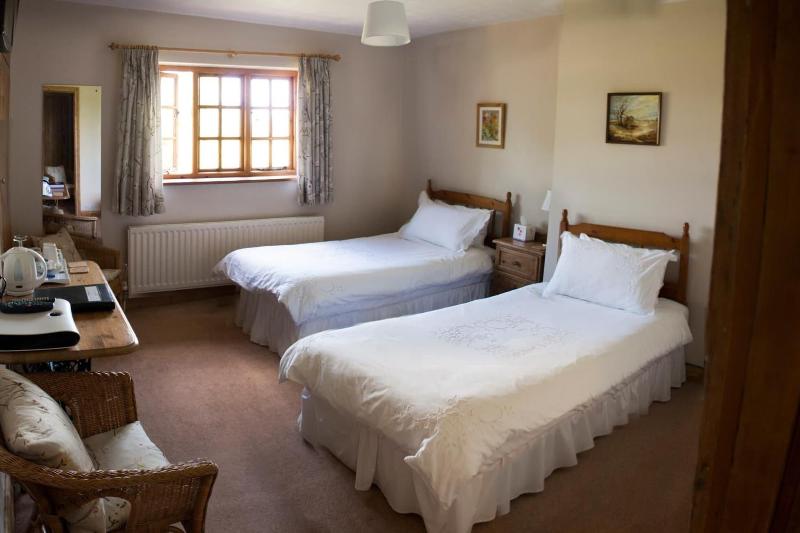 Larkrise Cottage image