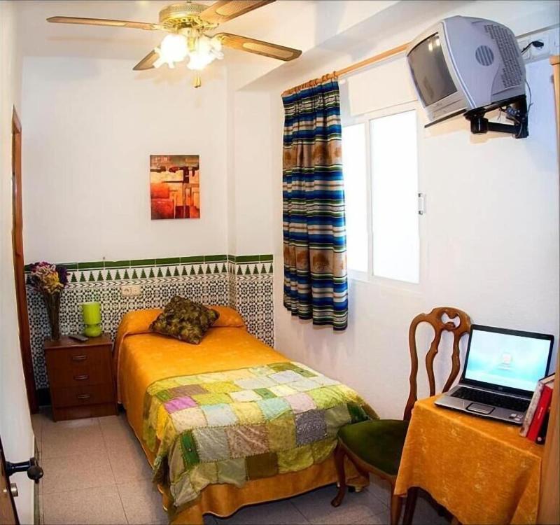 Hostal Estacia N Almeria image