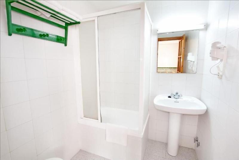 Hostal Estacia N Almeria image