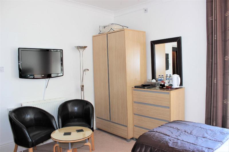 The P M Paignton Residence image