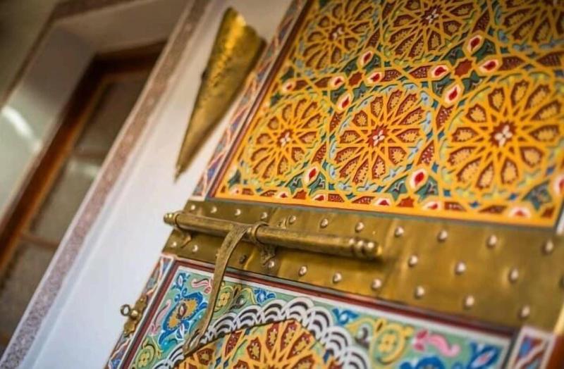 Riad La Porte Bleue Du Palais Laraichi image