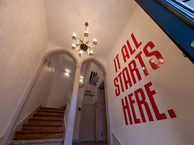 Inn Possible Lisbon Hostel image