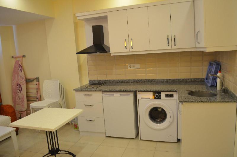 Cemal Bey Apart Otel image