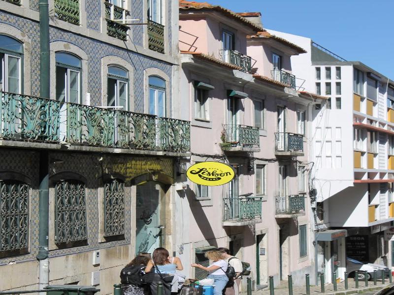 Back To Lisbon Hostel image