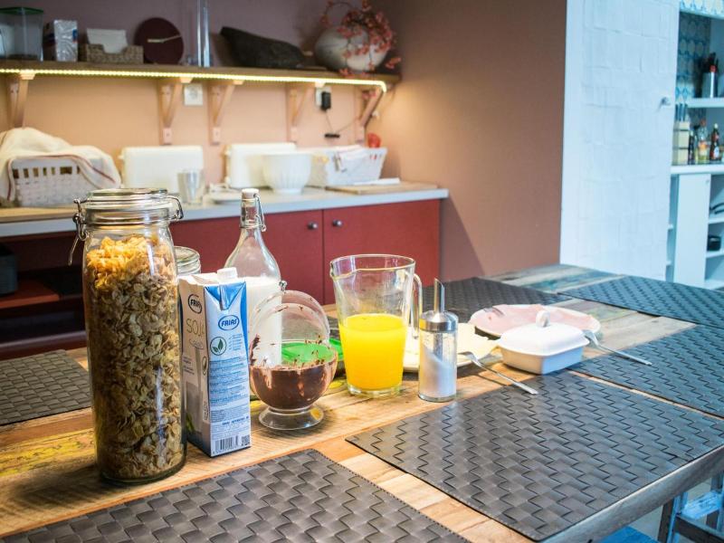 Back To Lisbon Hostel image