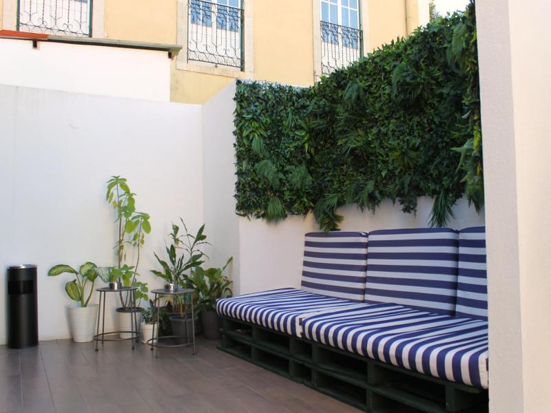Back To Lisbon Hostel image