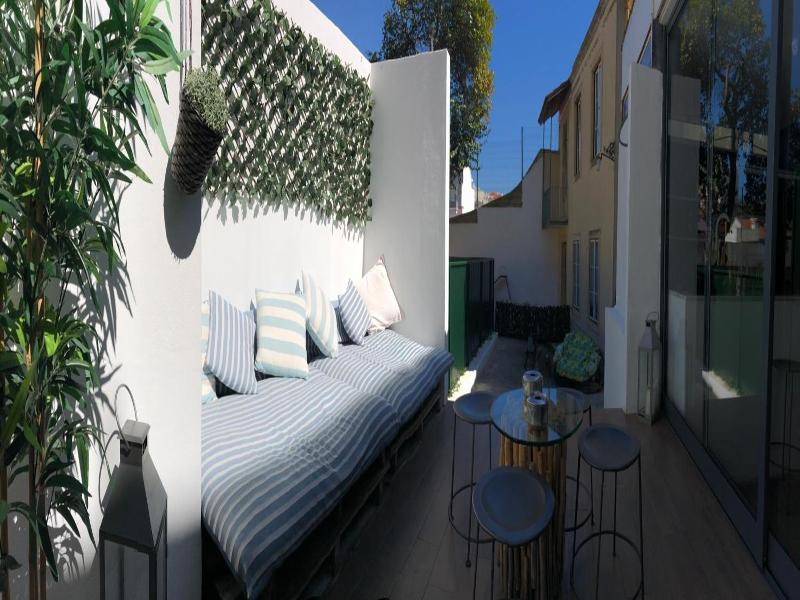 Back To Lisbon Hostel image