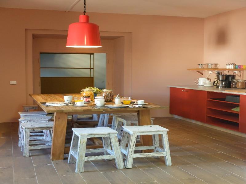 Back To Lisbon Hostel image
