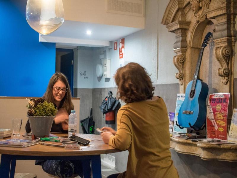 Back To Lisbon Hostel image