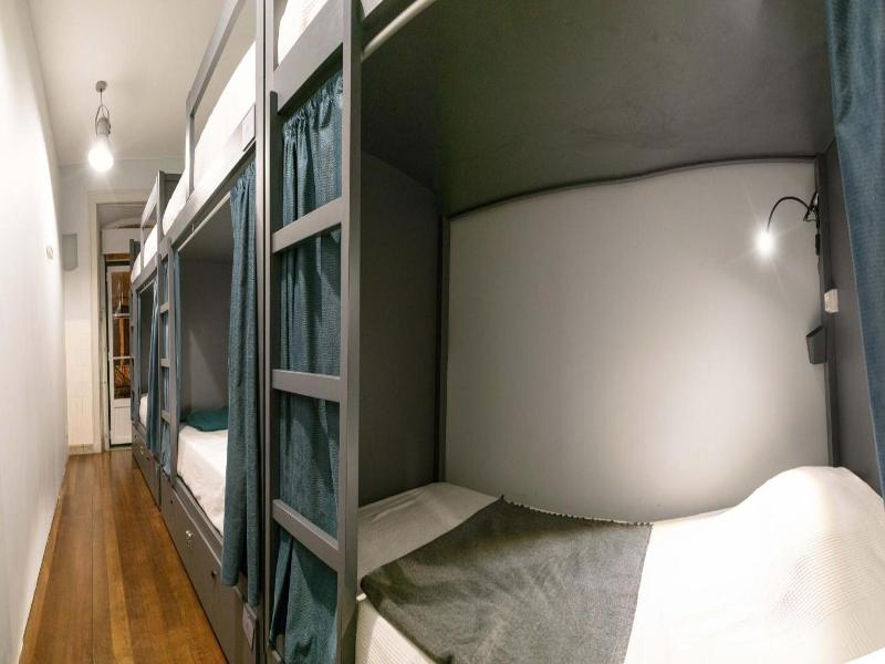 Back To Lisbon Hostel image