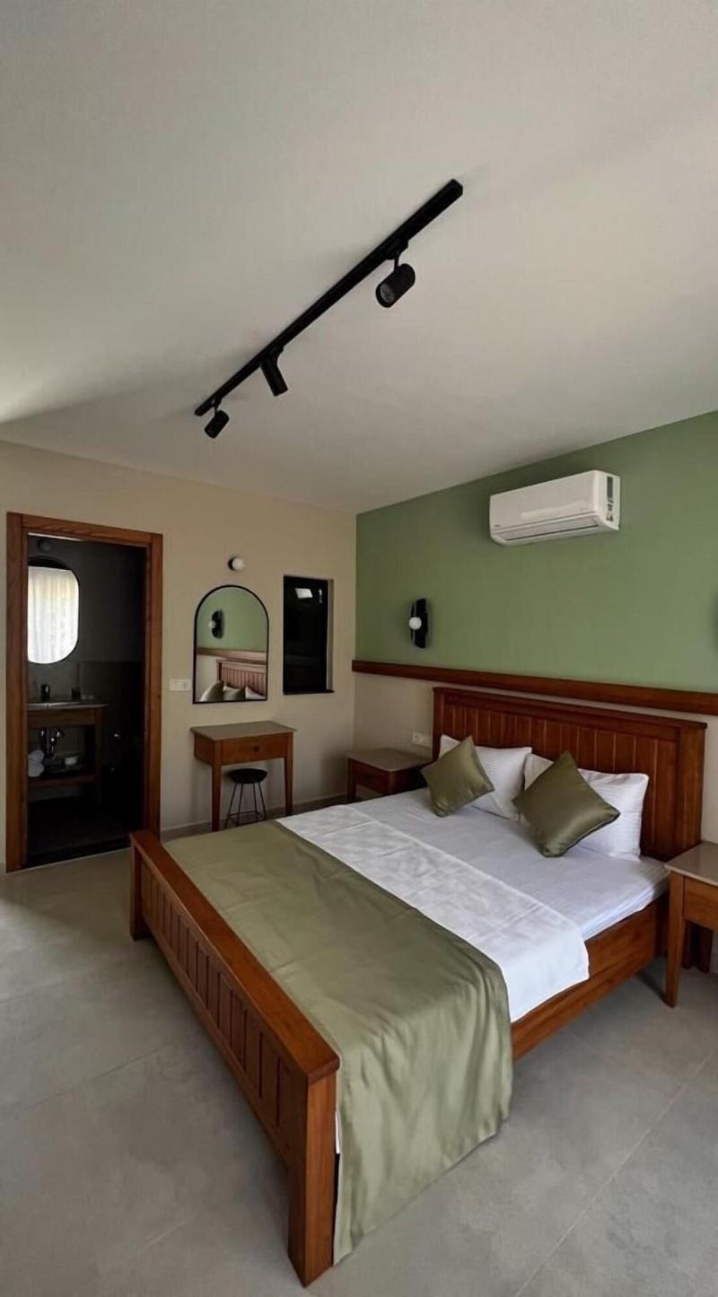 Mimoza Hotel image