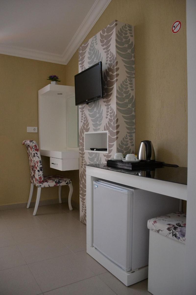Mimoza Hotel image