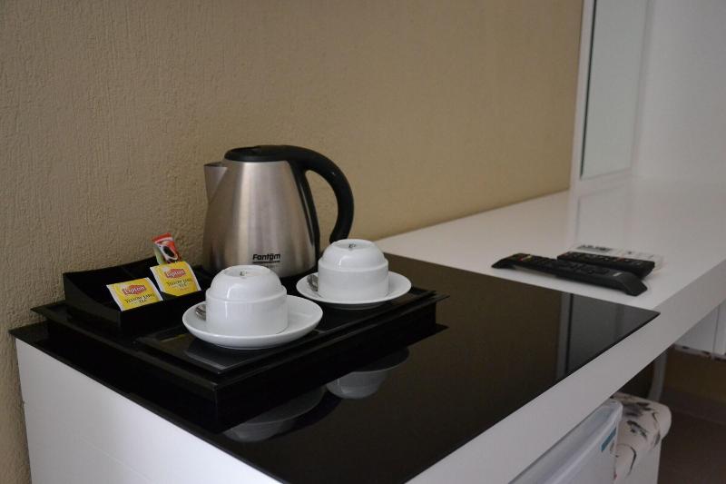 Mimoza Hotel image