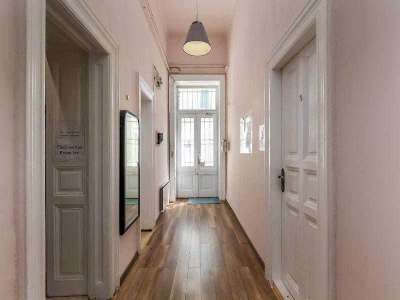 Budapest Three Cats Hostel image