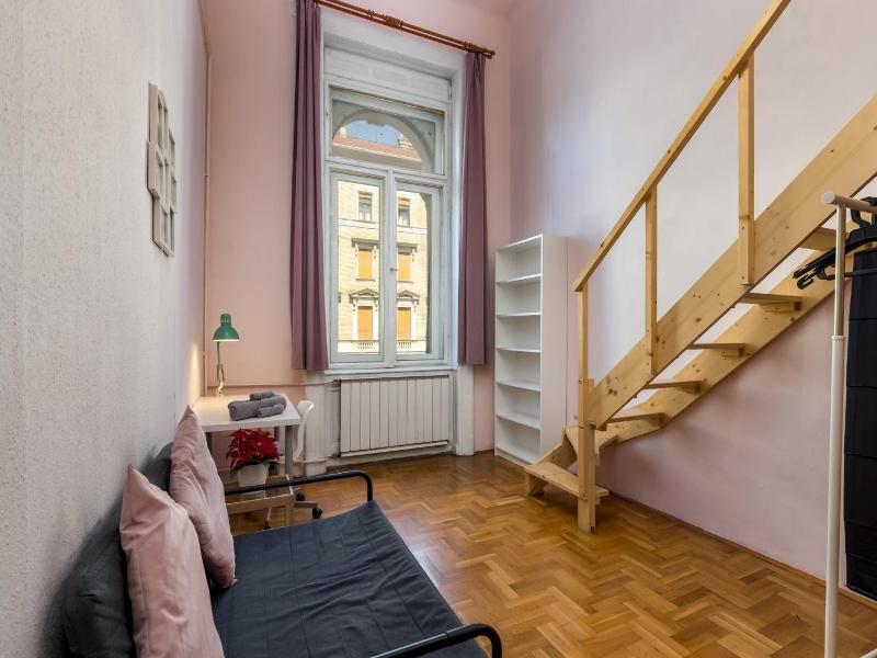 Budapest Three Cats Hostel image