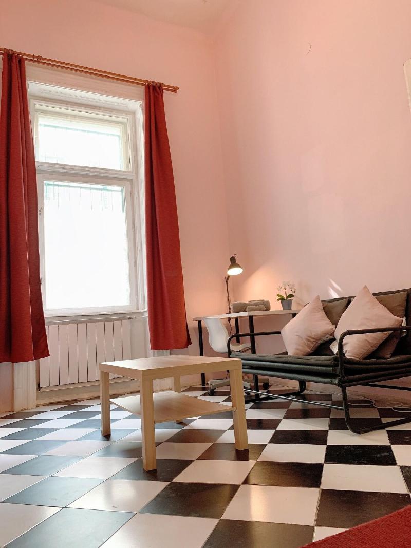 Budapest Three Cats Hostel image
