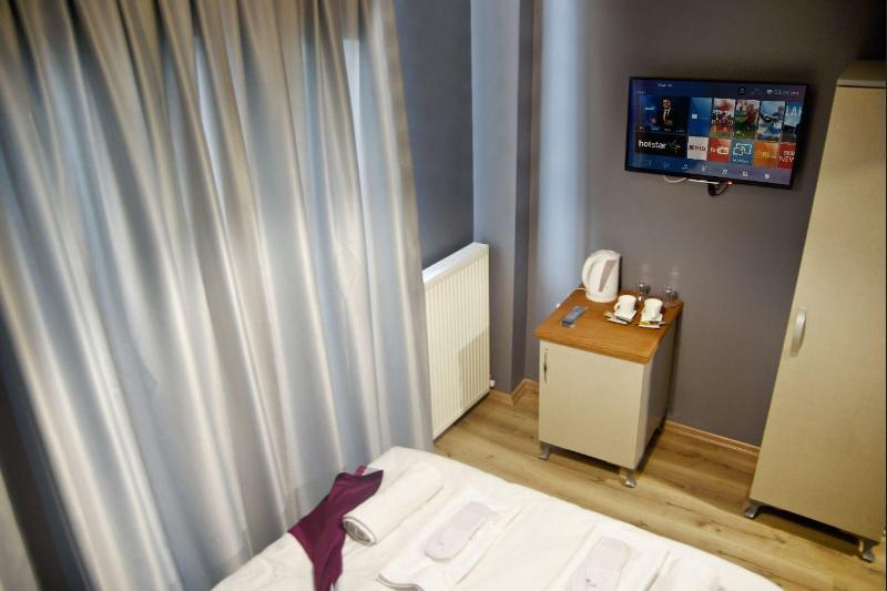 Class Suites Taxim image