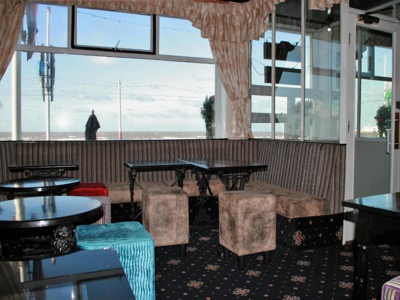 Blenheim Mount Hotel image