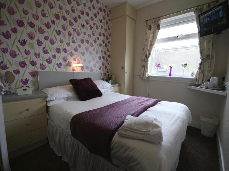 Blenheim Mount Hotel image