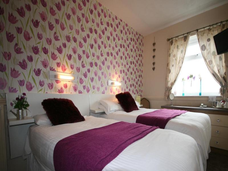 Blenheim Mount Hotel image