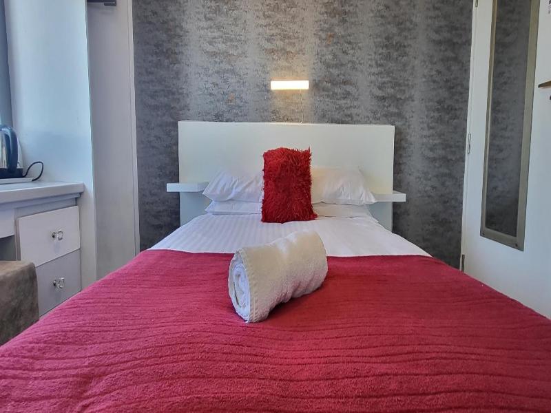 Blenheim Mount Hotel image