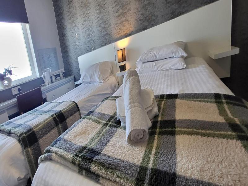 Blenheim Mount Hotel image