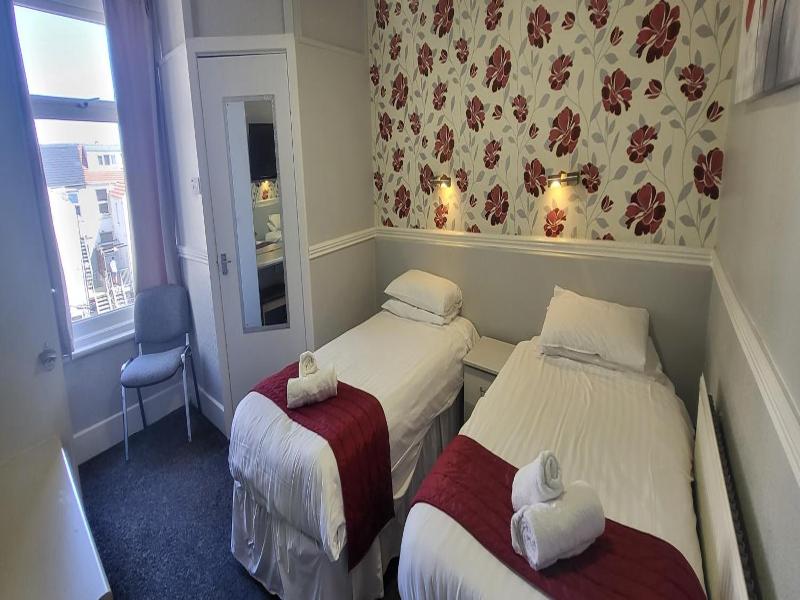 Blenheim Mount Hotel image
