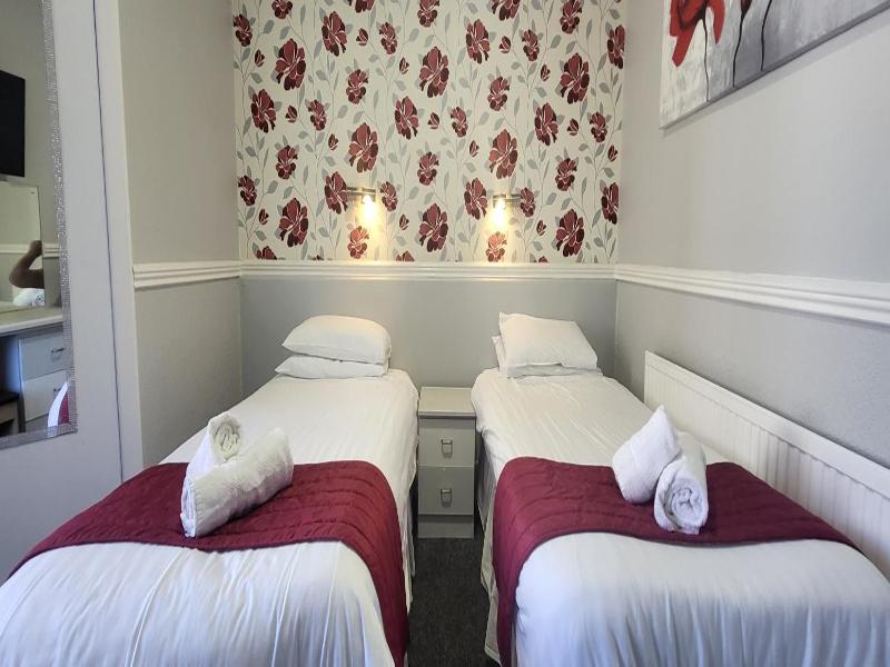 Blenheim Mount Hotel image